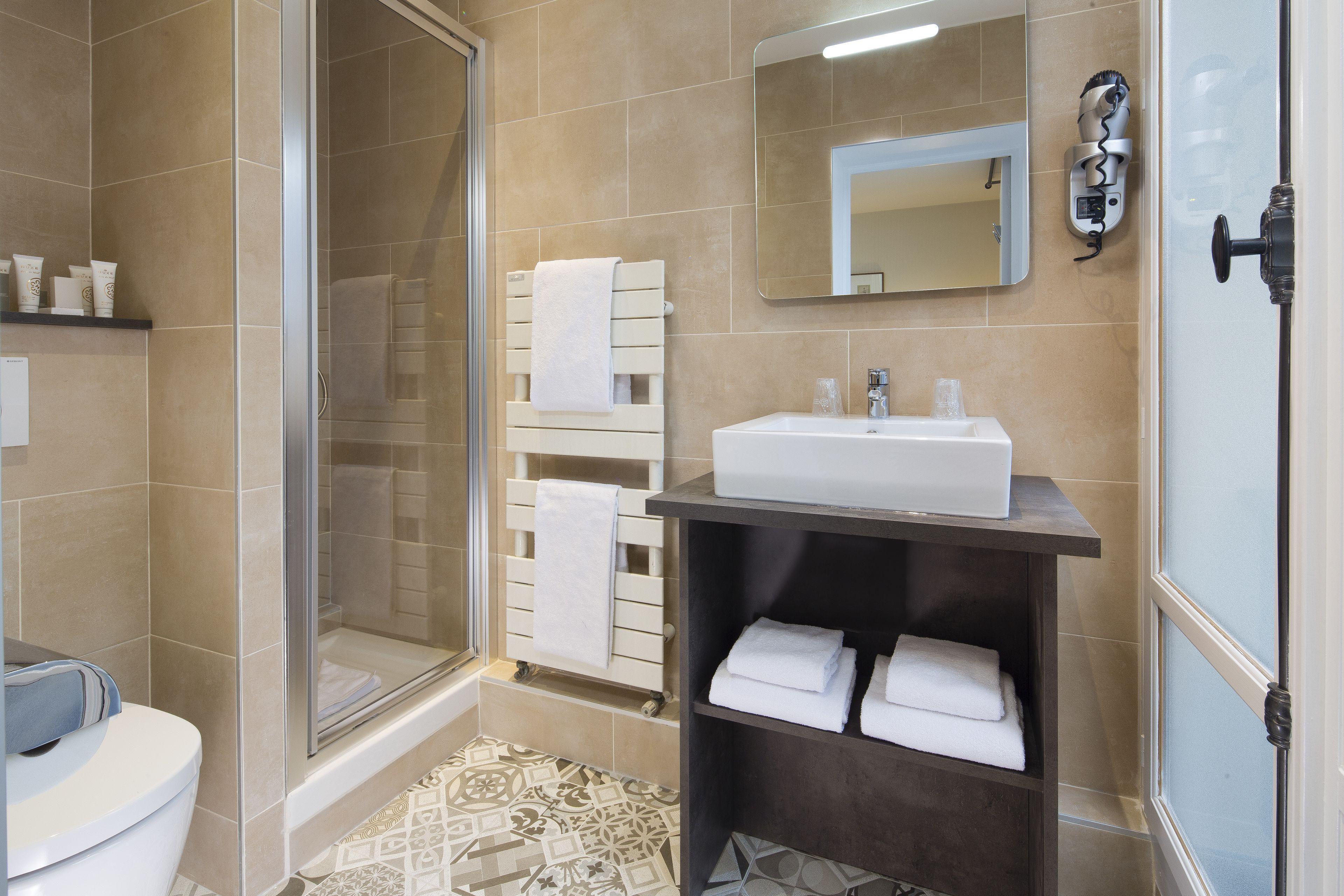 Vaneau Saint Germain 3*