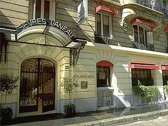 Hotel Vaneau Saint Germain 3*